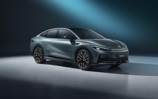 保宇配资 与众家族首款纯电轿, 金标大众“与众07”工信部申报